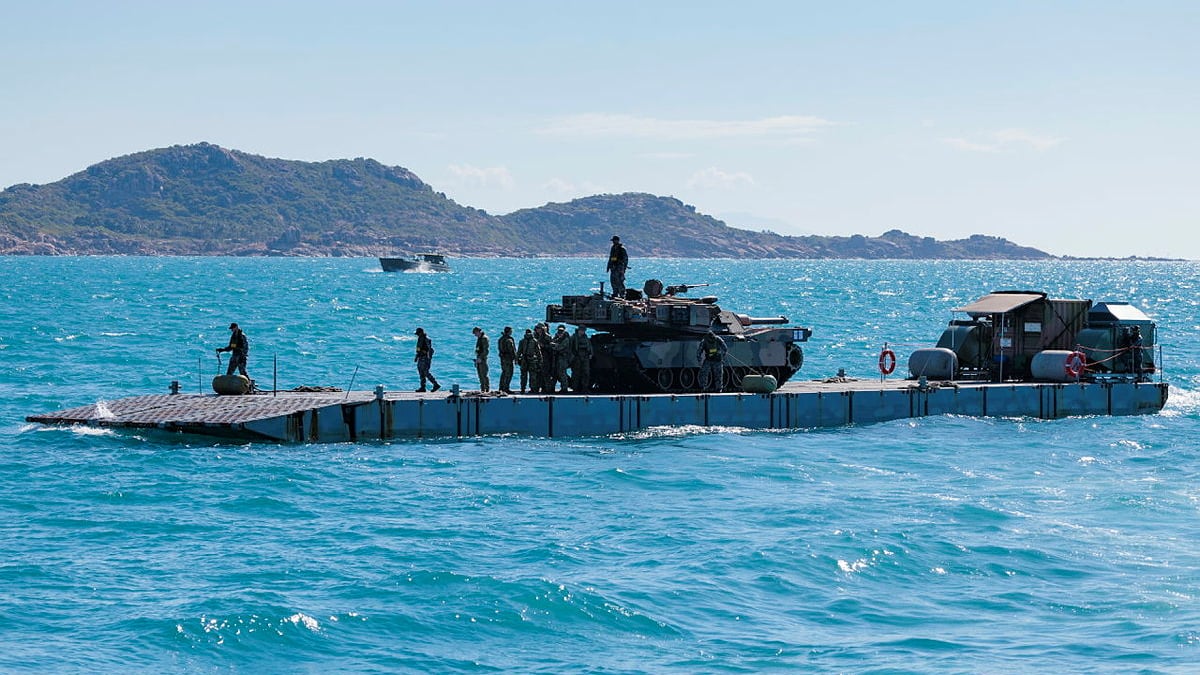 An Australian Army M1A1 Abrams tank on a Mexeflote littoral-supportive platform.
