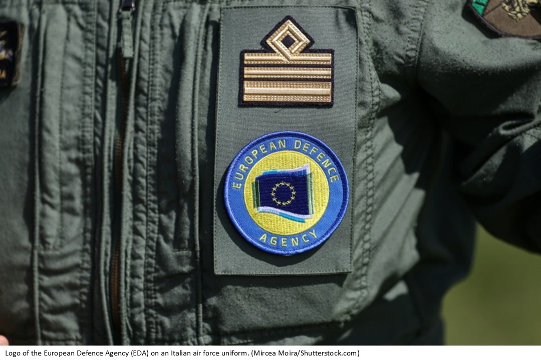 Logo of the European Defence Agency (EDA) on an Italian air force uniform. 
